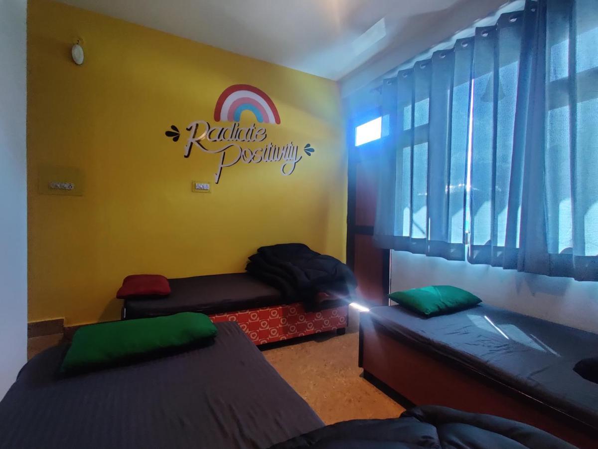 Nomads Hostel Tosh Kültér fotó